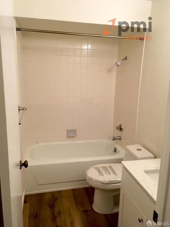 APT-5 - 1965 Bonifacio St, Condo with 1 bedrooms, 1 bathrooms and 1 parking in Concord CA | Image 5