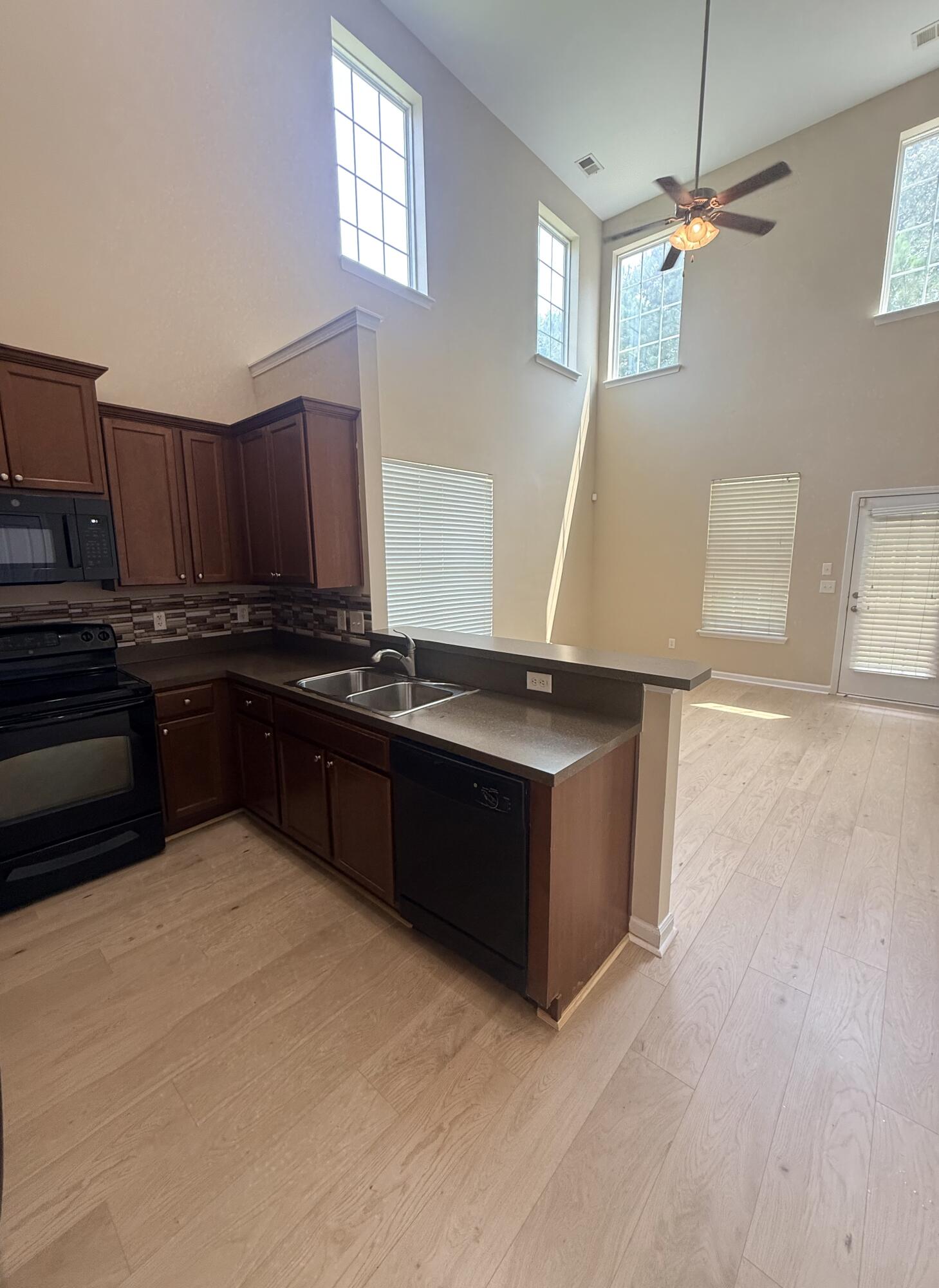 Residential in North Charleston 5
