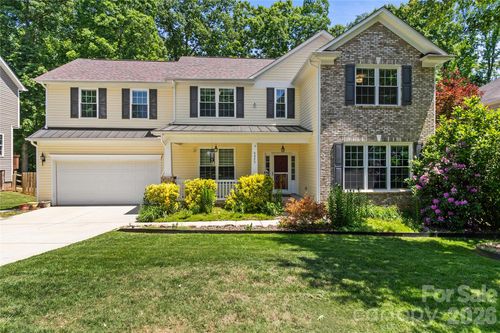 6425 Colonial Garden Dr, Huntersville, NC, 28078-1238 | Card Image