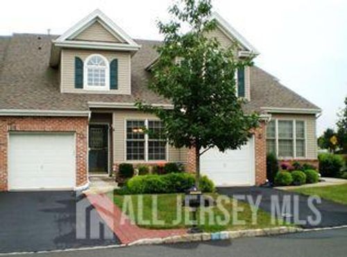 1 Silcox Pl, Somerset, NJ, 08873-7287 | Card Image