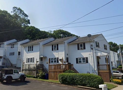 2-3753 N Main St, Fall River, MA, 02720-1694 | Card Image