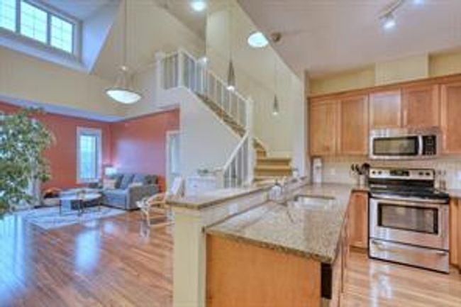 3406 - 15 Sunset Sq, Condo with 2 bedrooms, 2 bathrooms and 2 parking in Cochrane AB | Image 6