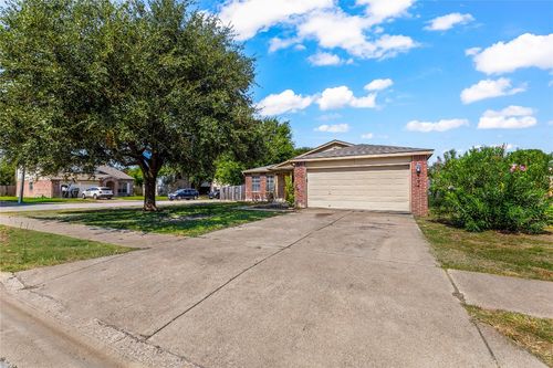 5504 Southern Crossing Dr, Temple, TX, 76502-7702 | Card Image