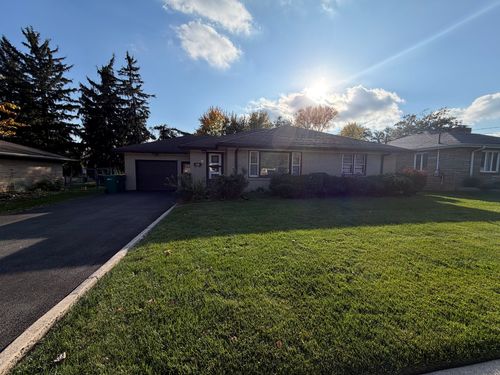 557 E 2nd St, Lockport, IL, 60441-3101 | Card Image
