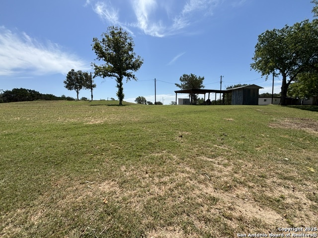 Land in Bandera 5