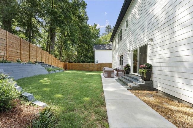 3899 Carlton Dr, House other with 4 bedrooms, 4 bathrooms and 2 parking in Chamblee GA | Image 59