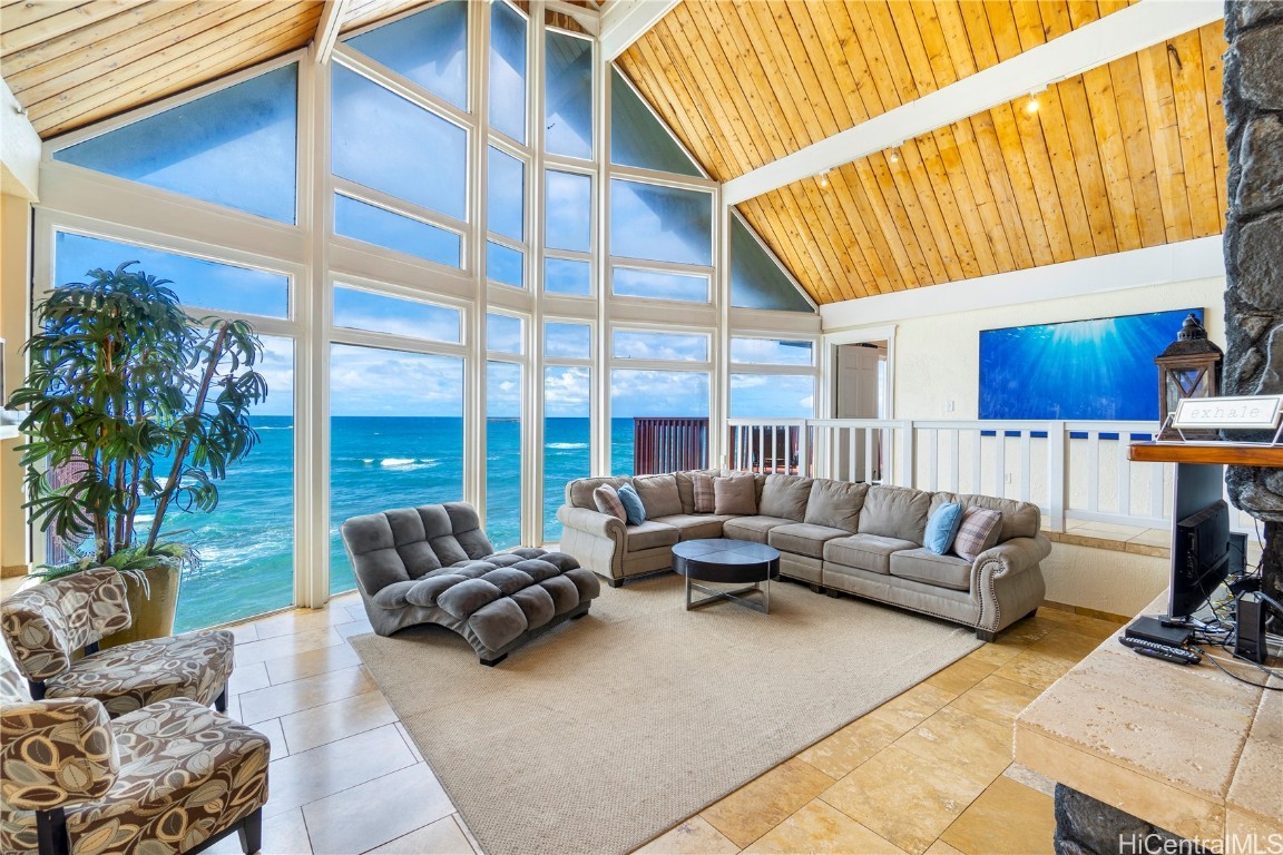Naupaka St, Laie, HI 96762