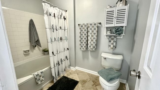 17c master bath | Image 22
