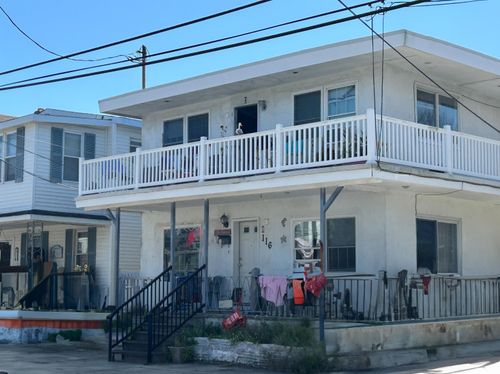 2-116 E Cresse Ave, Wildwood Crest, NJ, 08260-4414 | Card Image