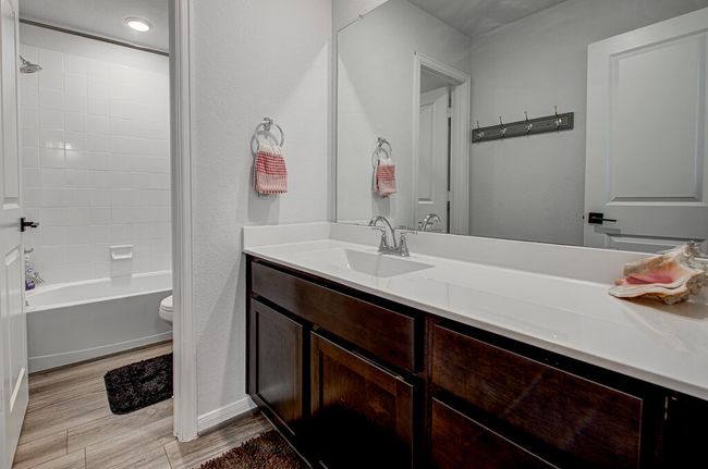 331 Oleander Loop, House other with 4 bedrooms, 3 bathrooms and 4 parking in Buda TX | Image 29
