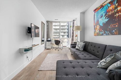 706-393 King St W, Toronto, ON, M5V3G8 | Card Image