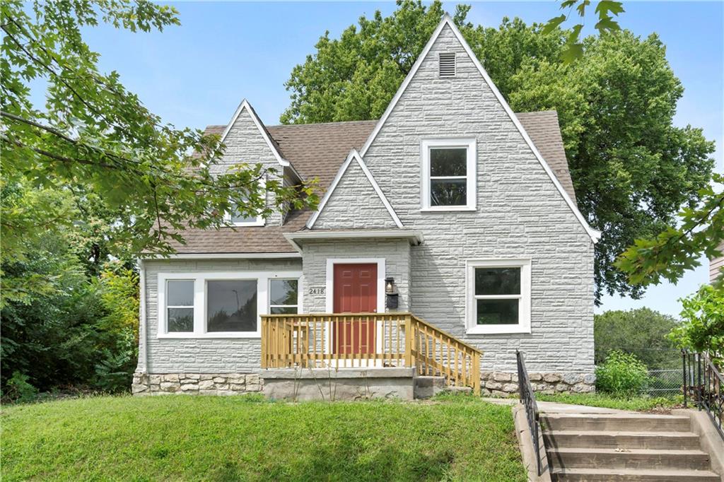 Benton Blvd, Kansas City, MO 64127