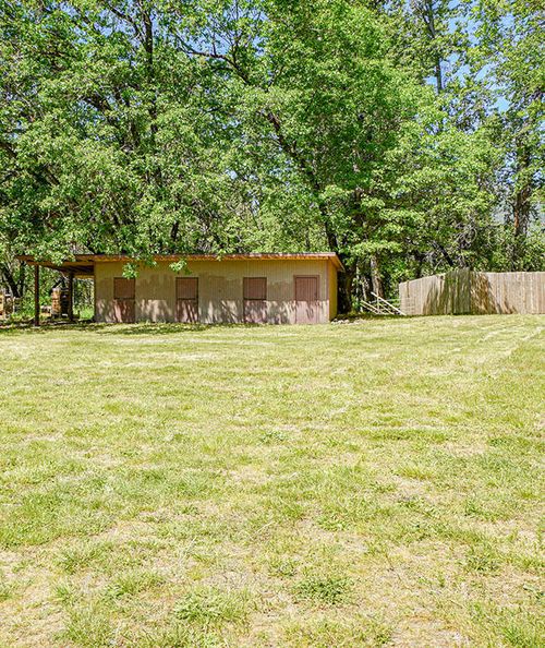 780 Covered Bridge Road, Rogue River, OR, 97537 | Card Image