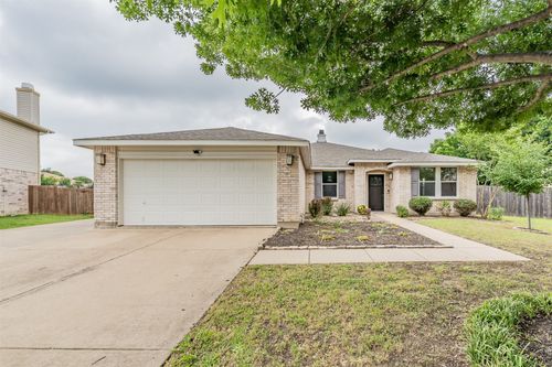 337 Snapdragon Ct, Burleson, TX, 76028-2589 | Card Image