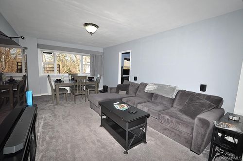 apt-7e-111 E Hartsdale Ave, Hartsdale, NY, 10530-3215 | Card Image