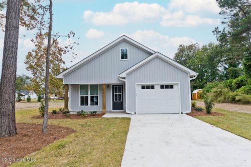 304 Bynum Ave, Maysville, NC, 28555 | Card Image