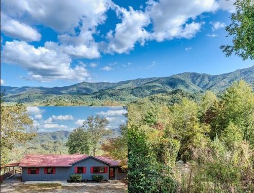 248 Hillside Ln, Andrews, NC, 28901-7482 | Card Image