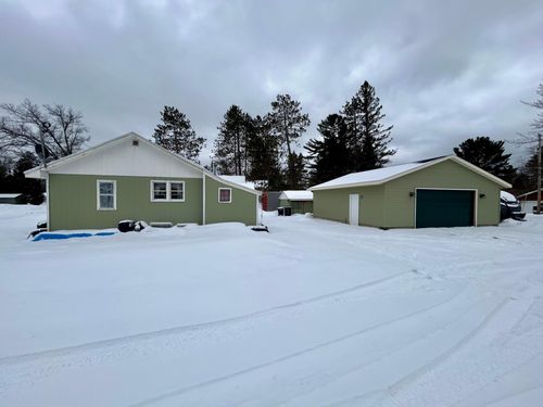 310 S 6th St, Eagle River, WI, 54521-8032 | Card Image