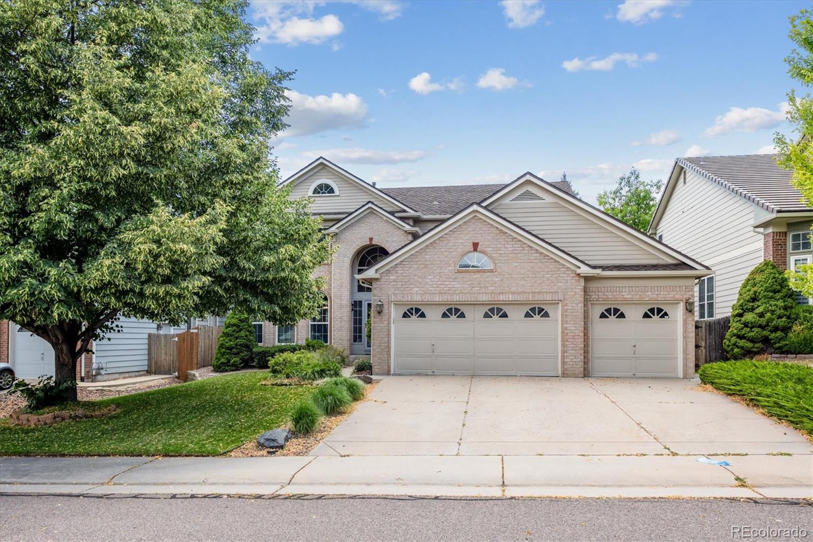 Cypress Point Cir, Lone Tree, CO 80124