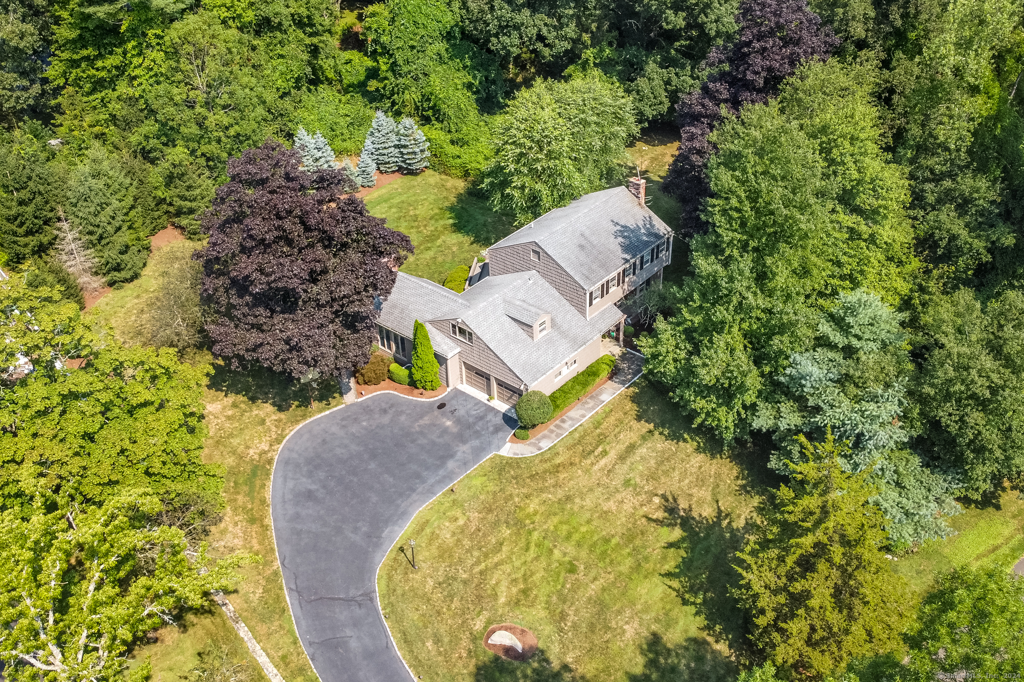 Acre View Dr, Stamford, CT 06903