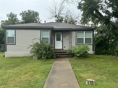 415 N Doak St, Taylor, TX, 76574-2873 | Card Image