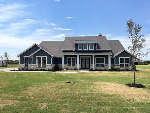 335 Waterview Dr, Gunter, TX, 75058-3150 | Card Image