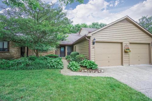 19 Evergreen Cir, Cincinnati, OH, 45215 | Card Image