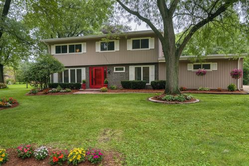 206 Julie Dr, Kankakee, IL, 60901-5971 | Card Image