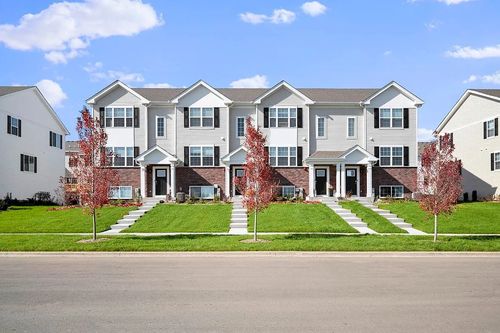 3758 Bissel Dr, Yorkville, IL, 60560-6104 | Card Image