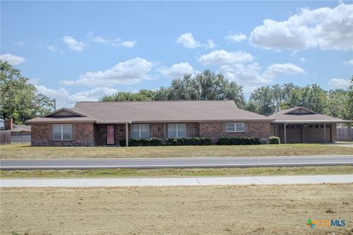 505 Ball Airport Rd, Victoria, TX, 77904-2855 | Card Image