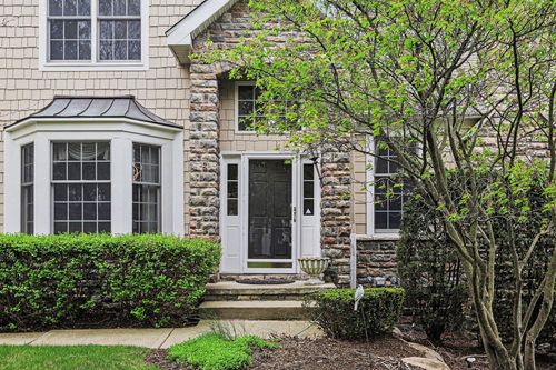 24829 Reeds Pointe Dr, Novi, MI, 48374-2538 | Card Image