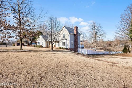 2430 Old Huntingdon Rd, Lexington, TN, 38351-6593 | Card Image