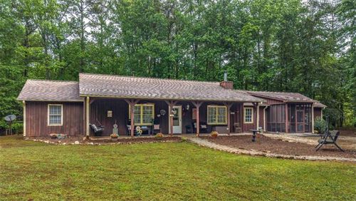 712 Honeysuckle Ln, Temple, GA, 30179-2764 | Card Image