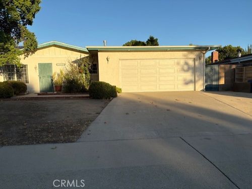 10540 Eton Ave, Chatsworth, CA, 91311-2328 | Card Image
