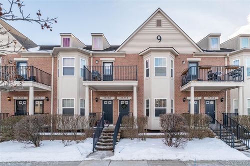 25558 Portico Ln, Novi, MI, 48375-1860 | Card Image