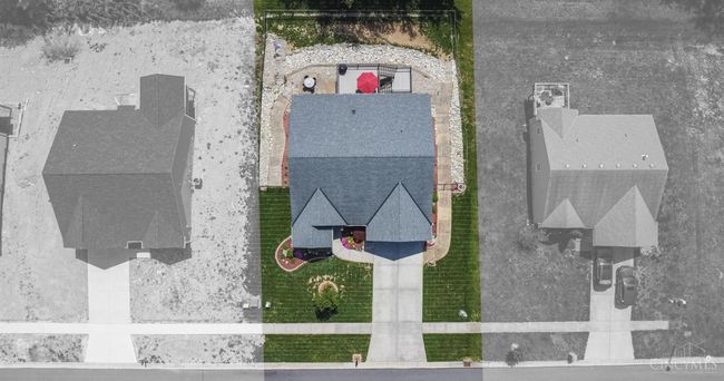 1331 Peregrine Way, House other with 4 bedrooms, 3 bathrooms and null parking in Hamilton OH | Image 50
