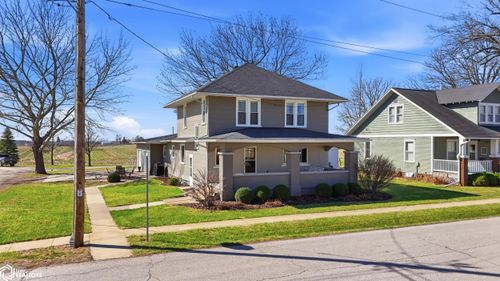 315 E Main St, Wayland, IA, 52654-9709 | Card Image