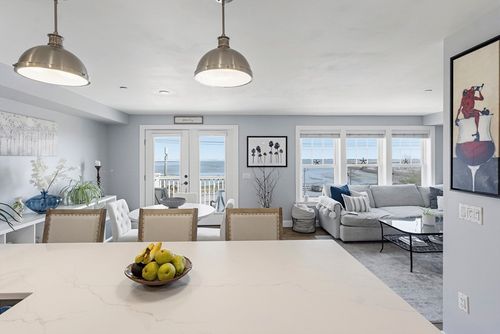 b306-216 Water St, Plymouth, MA, 02360-3712 | Card Image