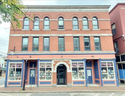 301-1 Elm St, Nashua, NH, 03060-3325 | Card Image