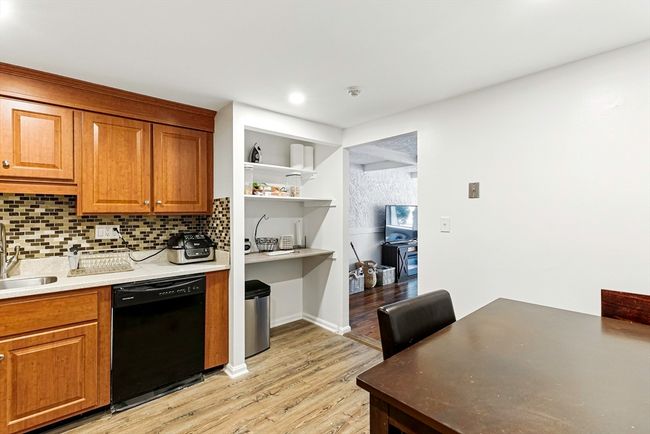 APT-12C - 53 Swanson Ct, Condo with 2 bedrooms, 1 bathrooms and 1 parking in Boxborough MA | Image 6