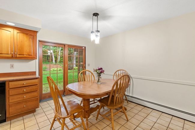 369 Border Rd, House other with 4 bedrooms, 4 bathrooms and 6 parking in Concord MA | Image 14