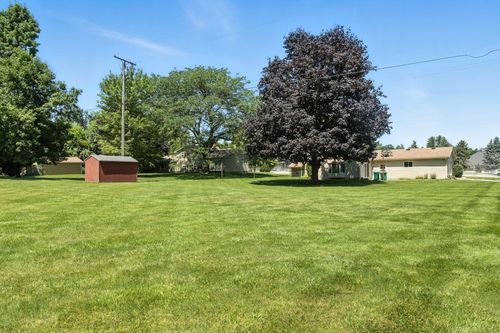 11376 33 Mile Rd, Bruce Twp, MI, 48065-3712 | Card Image
