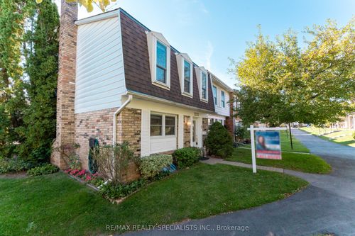 6-2252 Upper Middle Rd, Burlington, ON, L7P2Z9 | Card Image