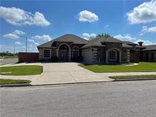 1342 Virginia Ave, Kingsville, TX, 78363-6919 | Card Image