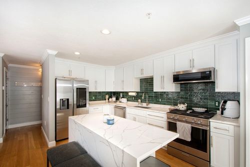 apt-30-138 Elm St, Kingston, MA, 02364-1950 | Card Image