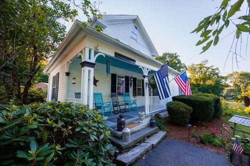 33 Coldbrook Rd, Oakham, MA, 01068-9661 | Card Image