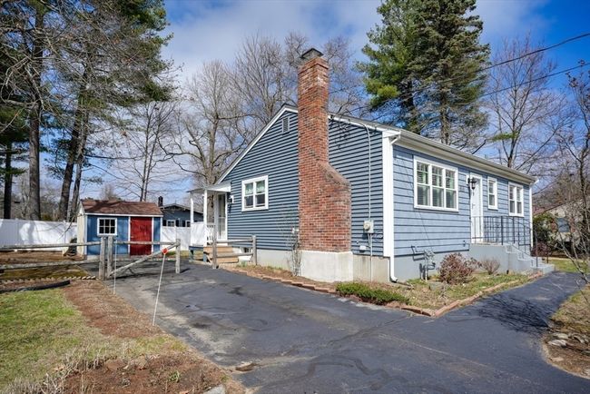 52 Main St, House other with 3 bedrooms, 1 bathrooms and 4 parking in Medway MA | Image 4