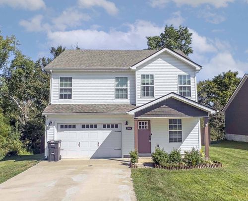 2994 Gibbs Ln, Clarksville, TN, 37040-2079 | Card Image