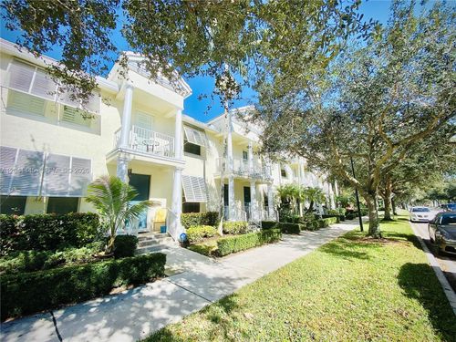1557-1557 Frederick Small Rd, Jupiter, FL, 33458-5308 | Card Image