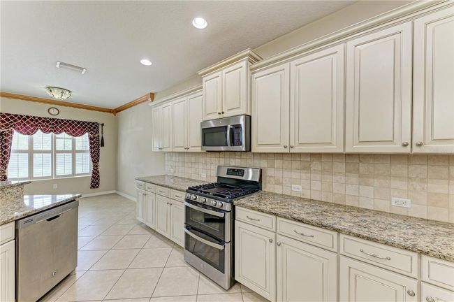 6516 Palm Leaf Ct, House other with 3 bedrooms, 2 bathrooms and null parking in SARASOTA FL | Image 15